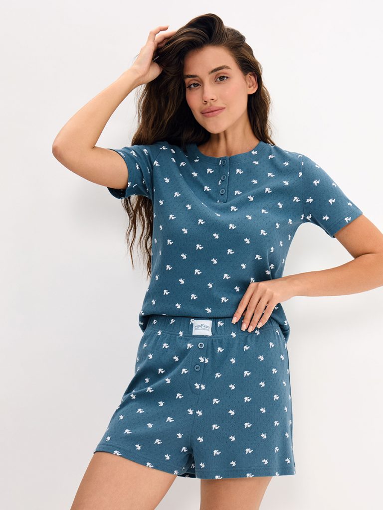 Пижама OMSA Pointelle Print AW26 футболка и шорты с планкой на пуговицах