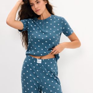 Пижама OMSA Pointelle Print AW26 футболка и брюки с планкой на пуговицах